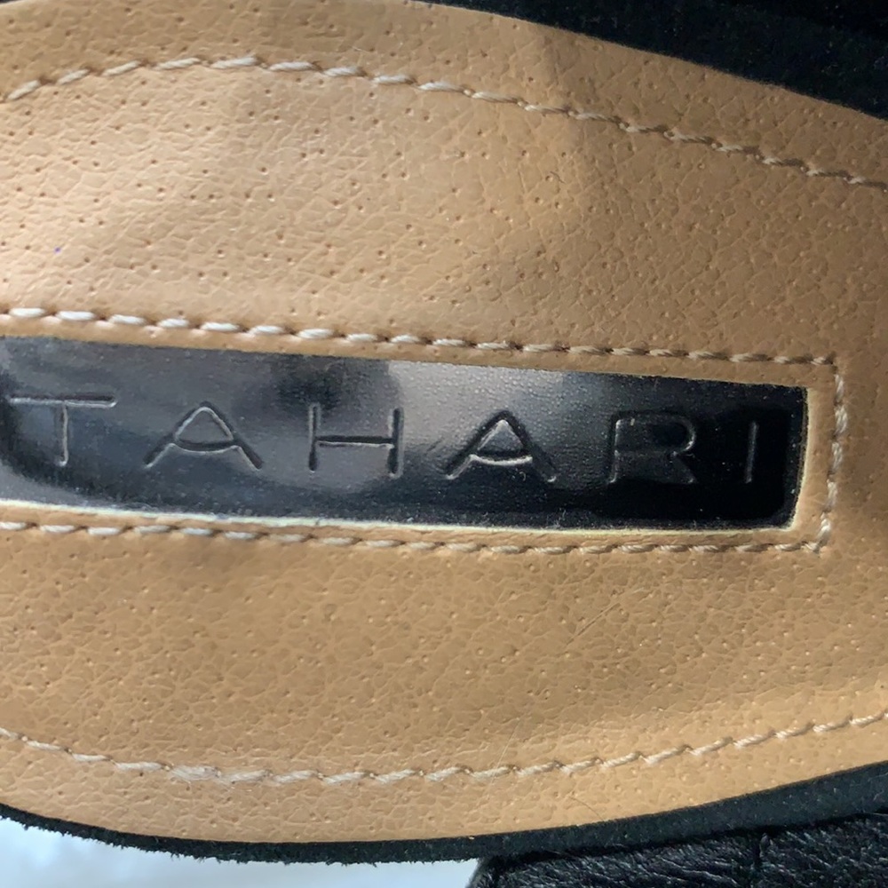 Shoes - Picture 4 of 8